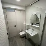 Makala Apartment Split
