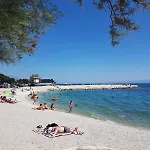 Makala 아파트 스플리트